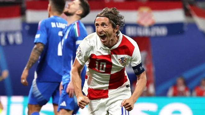 示了球队对 示了球队对