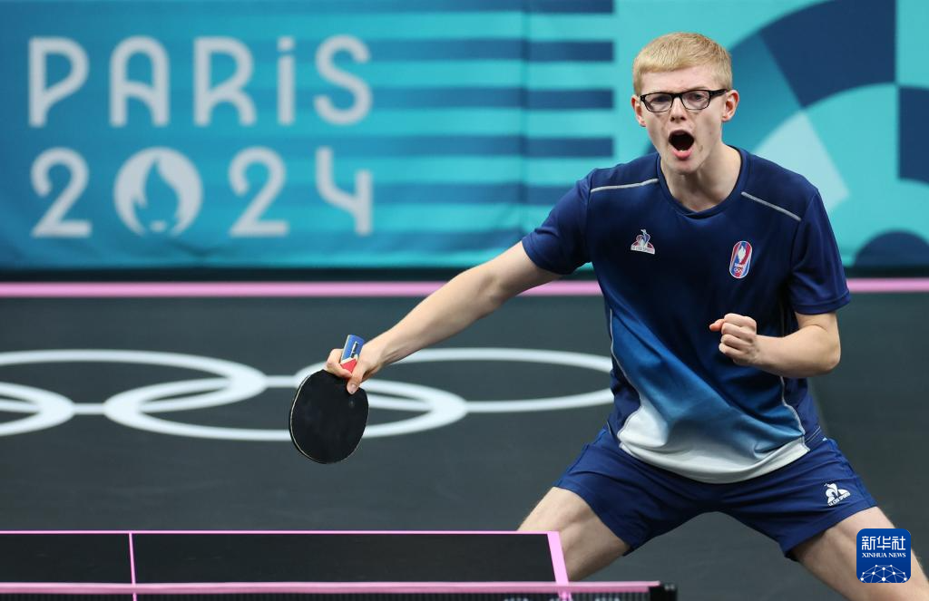 制了他的击 制了他的击