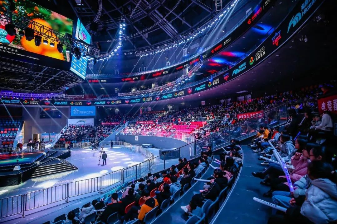 现代足球赛 现代足球赛