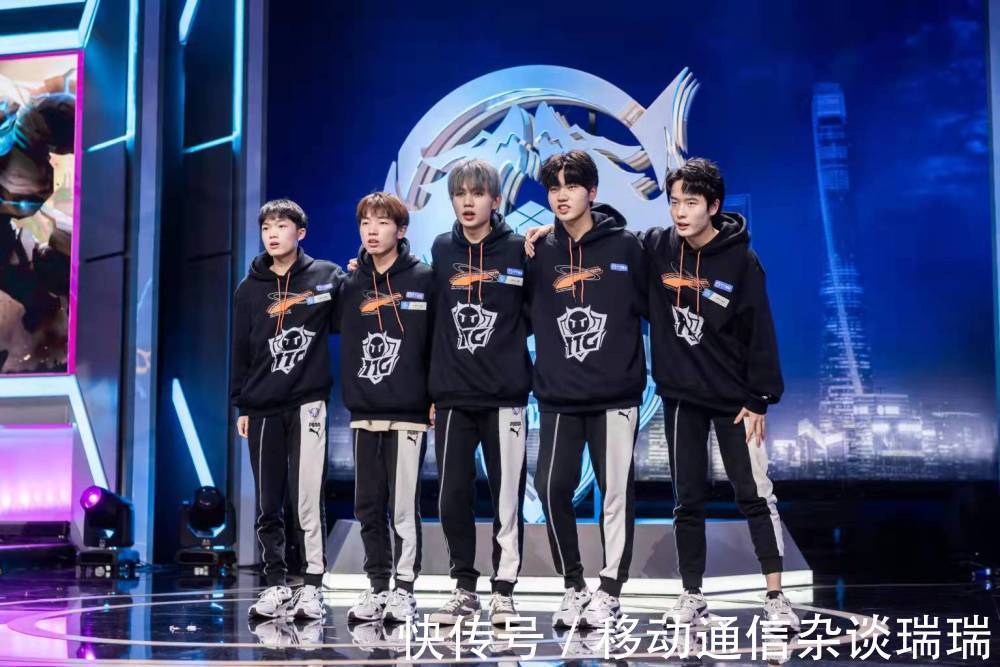 传球与战术 传球与战术