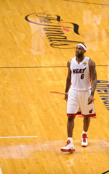 离进攻著称 离进攻著称