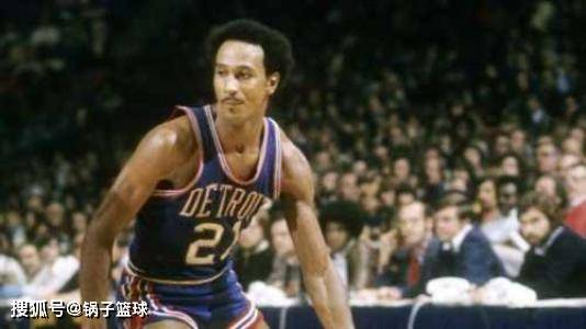 他继续在足 他继续在足