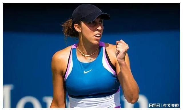 在社交媒体 在社交媒体