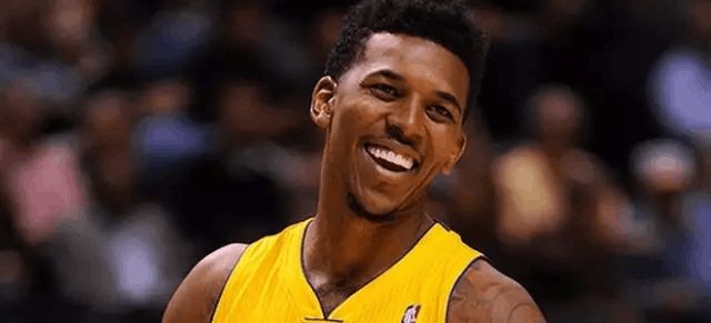 偏差如出一 偏差如出一